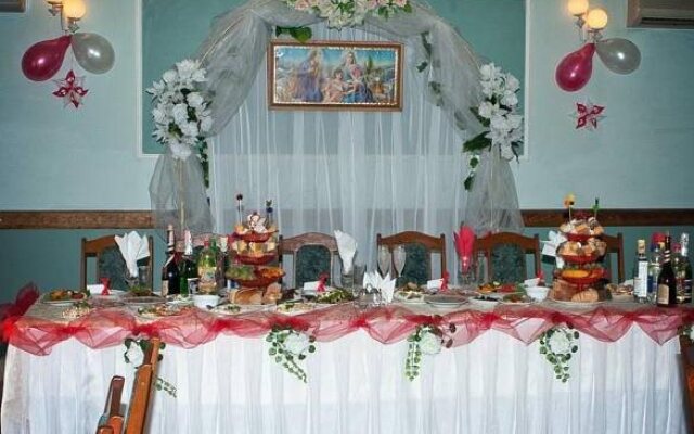 Hotel Gostynniy Dvir