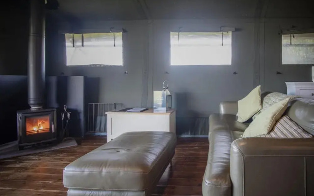 Worms Head - Safari Glamping Tent - Llangennith