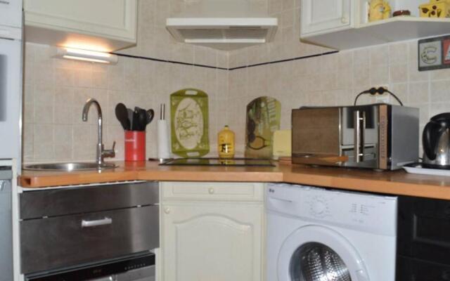 Appartement Le Grau-du-Roi, 1 pièce, 4 personnes - FR-1-250-127