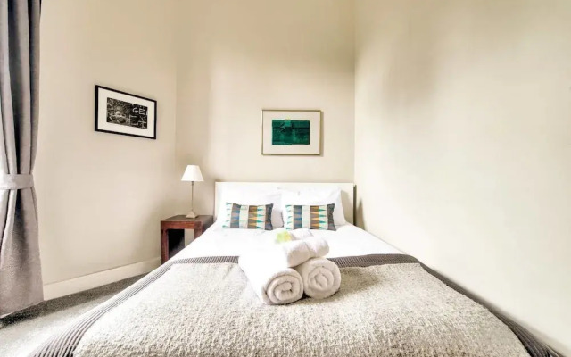 Heart of the New Town Luxury Apartment