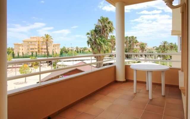 Apartamentos y Villas Oliva Nova Resort