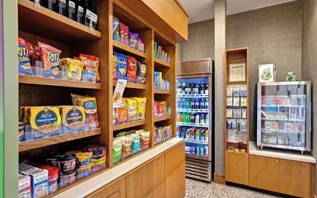 Springhill Suites By Marriott Wichita Airport