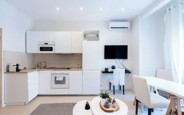 Nice Apartment Juan-les-pins - 300m Beach