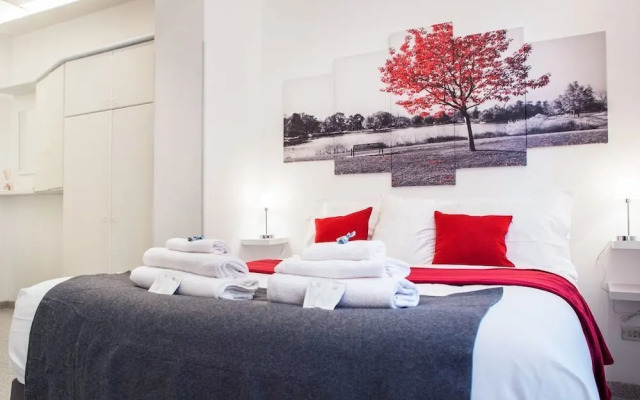 10 - 12 Tourist House Apartment Centre Bologna