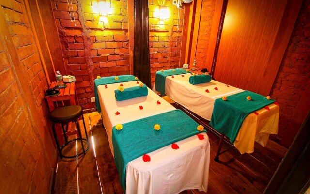 Elephas Resort & Spa