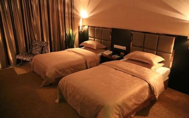 Hualian Plaza Hotel