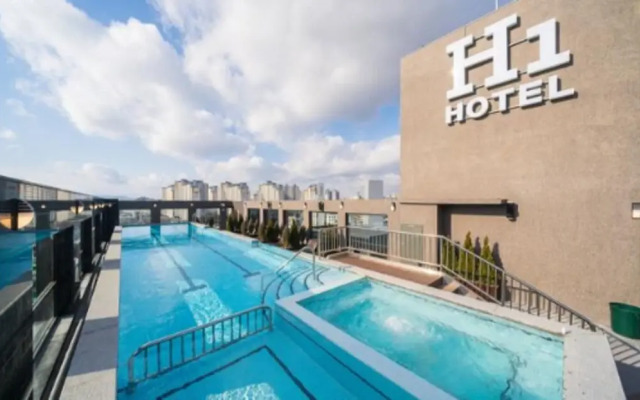Gwangju H1 Hotel
