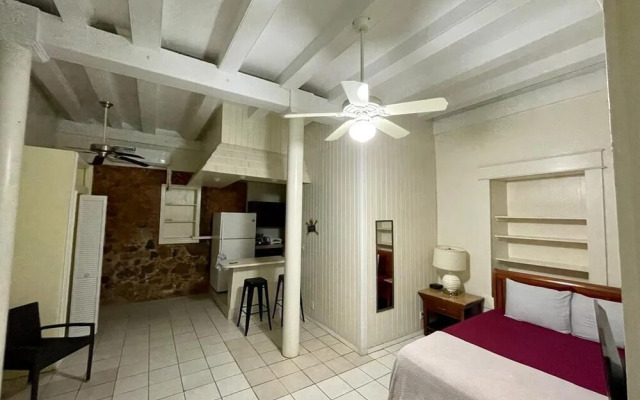 Historical Cornerstone Inn