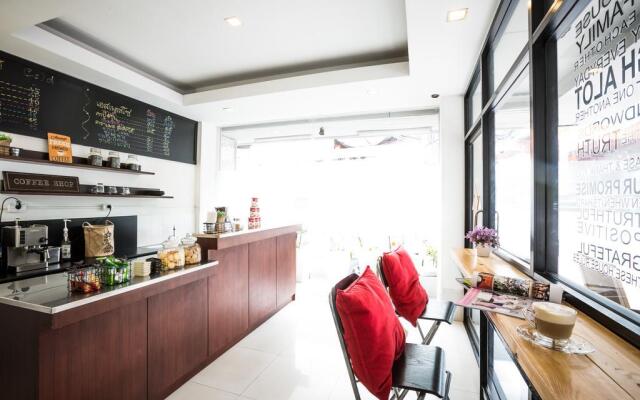 Orchid Hostel