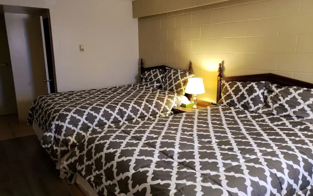 Caravan Motel