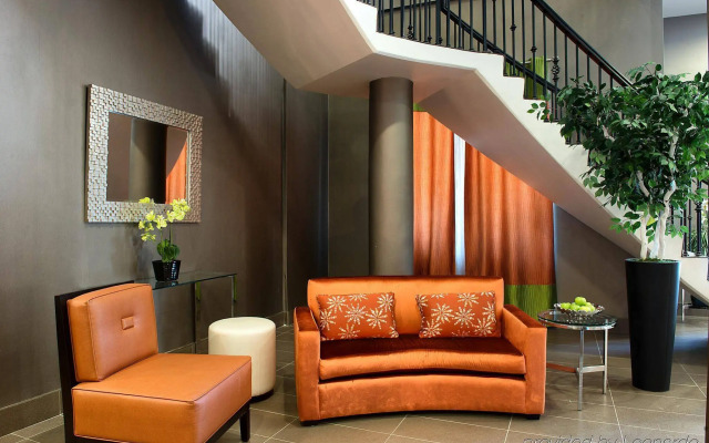Holiday Inn Hotel & Suites Mississauga by IHG