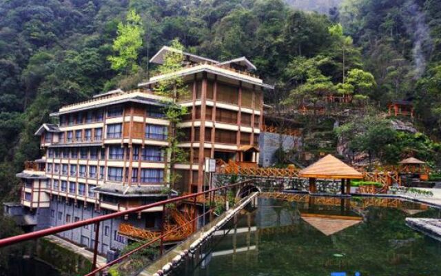 Longsheng DTW Hotspring Resorts