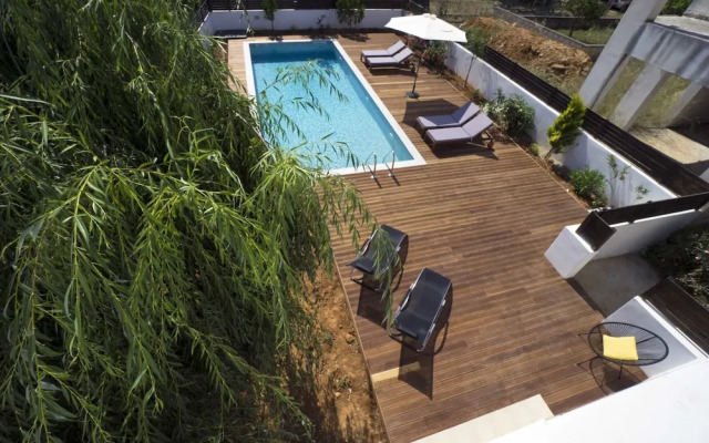 Seametry Luxury Living Villa