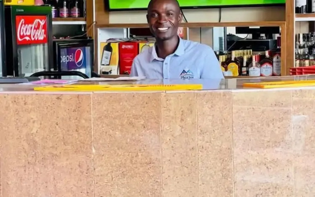 Pals inn Hotel Busia