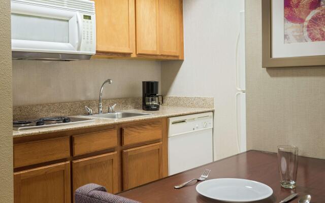 Homewood Suites by Hilton® Orlando-UCF Area