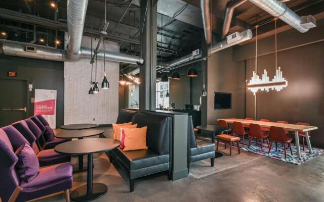 Aloft Charlotte City Center