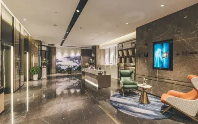 Atour Hotel (Chongqing Nanbin Road Huangguan International River view)