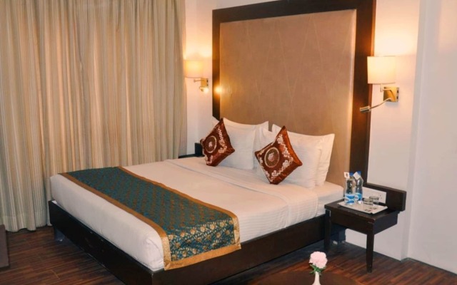 Hotel Clarks Collection Bhavnagar