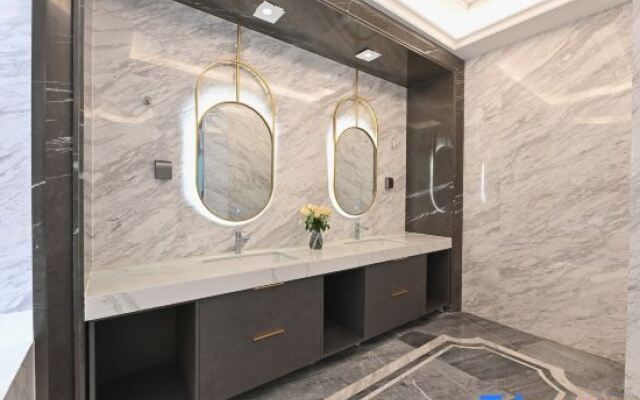 Yaoshi  Hotel (Beijing Wangfujing Dongsi Subway Station)