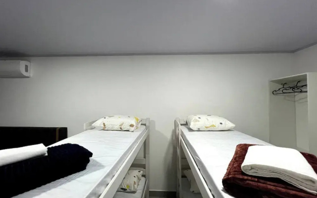 Suite Suzena 700m Beto Carrero e Praias