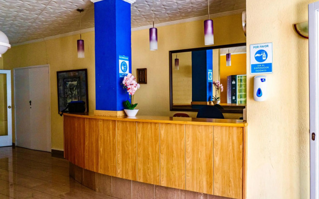 Eva Aparthotel