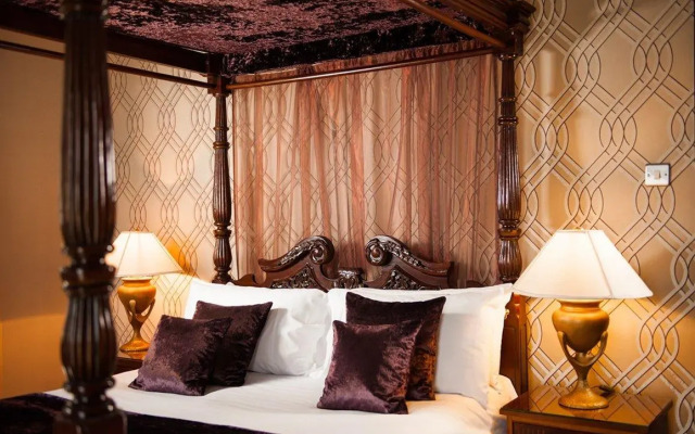 The Popinjay Hotel & Spa