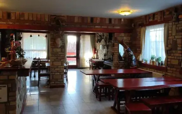 Holló és Bárány Vendégház