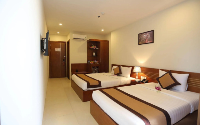 Golden Light Hotel
