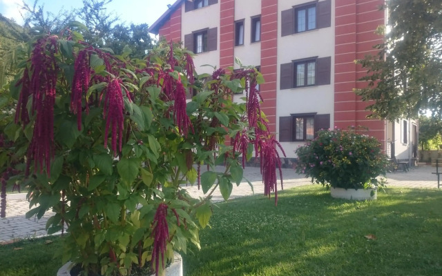 Mekan Ilica Apart Otel