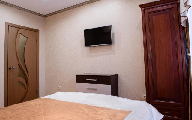 Золотой ключ на улице Авиаторов 25