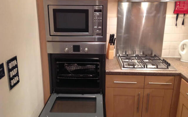 Whippendell Apartment
