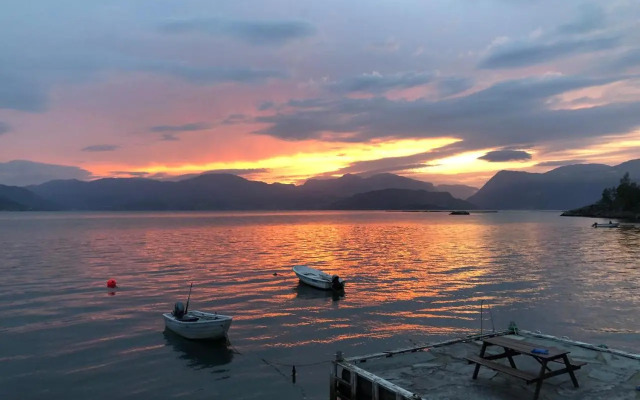 Hardanger Rom & Harmonium