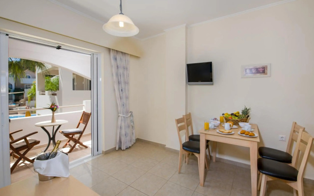 Toxo Hotel