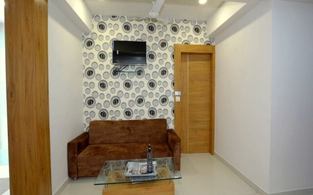 Hotel Green Leaf