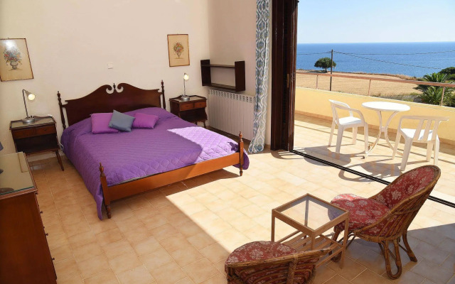 Absolute Villa by Stylish Stays