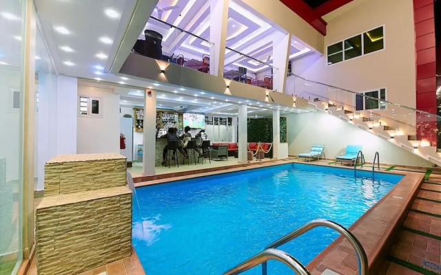 Kings Villagio Hotel