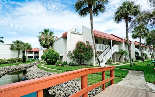 Runaway Bay 122 - 1715310