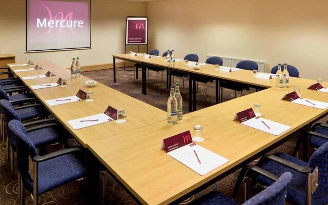 Mercure Leeds Parkway Hotel