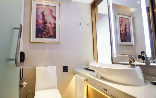 Lavande Hotels· Jingmen Xingqiu Shijiecheng