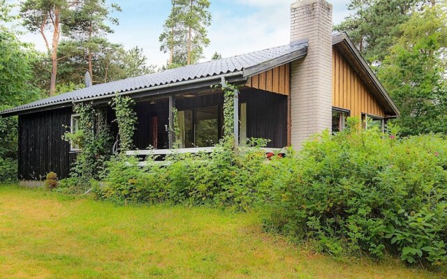 Charming Holiday Home in Ebeltoft Jutland With Garden