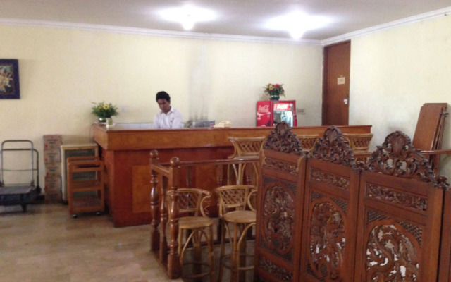 Hotel Lautze Indah