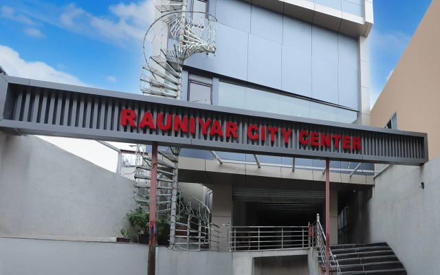 Super Townhouse Rauniyar City Centre Ratu Road