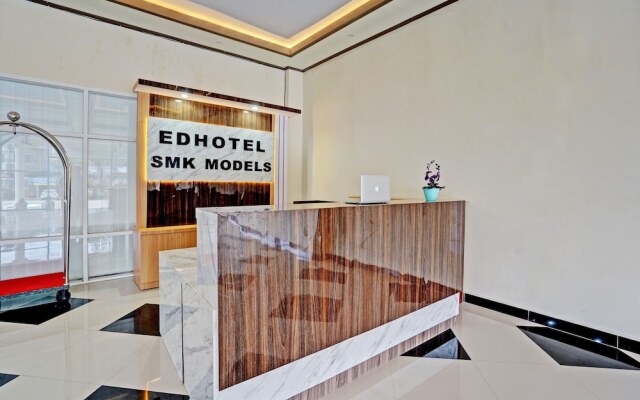 OYO 91997 Edhotel Smk Models Syariah