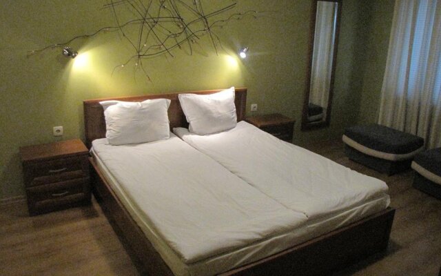 Edelweiss Inn Aparthotel