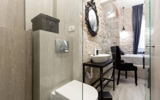 Avangarde Luxury Rooms