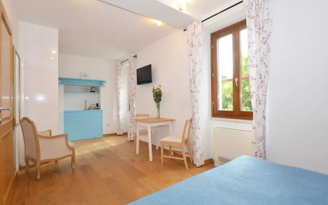 Georgeous and Warm Living Downtown Rovinj