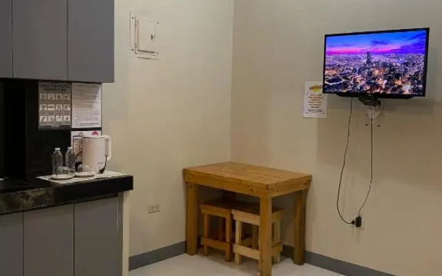 RedDoorz @ P3K Suites Manila