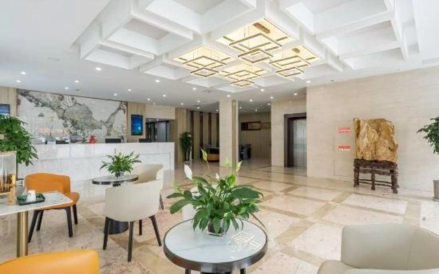 Kunshan Kaiyue Business Hotel