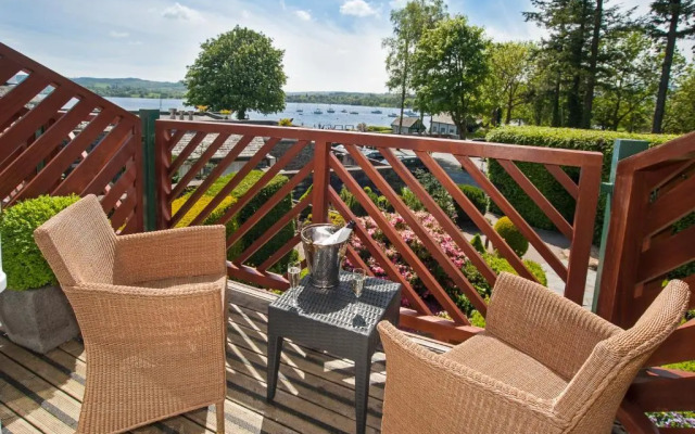 Wateredge Inn- The Inn Collection group