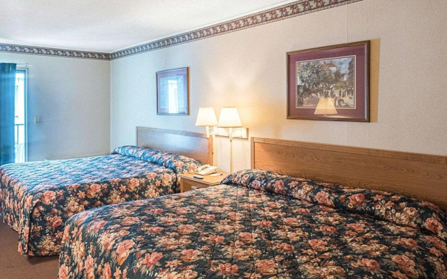 Rodeway Inn And Suites
